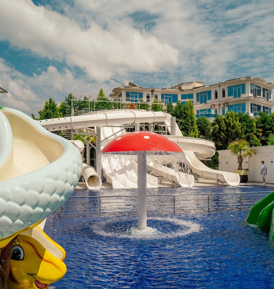 Bonita Luxury Resort 22/29