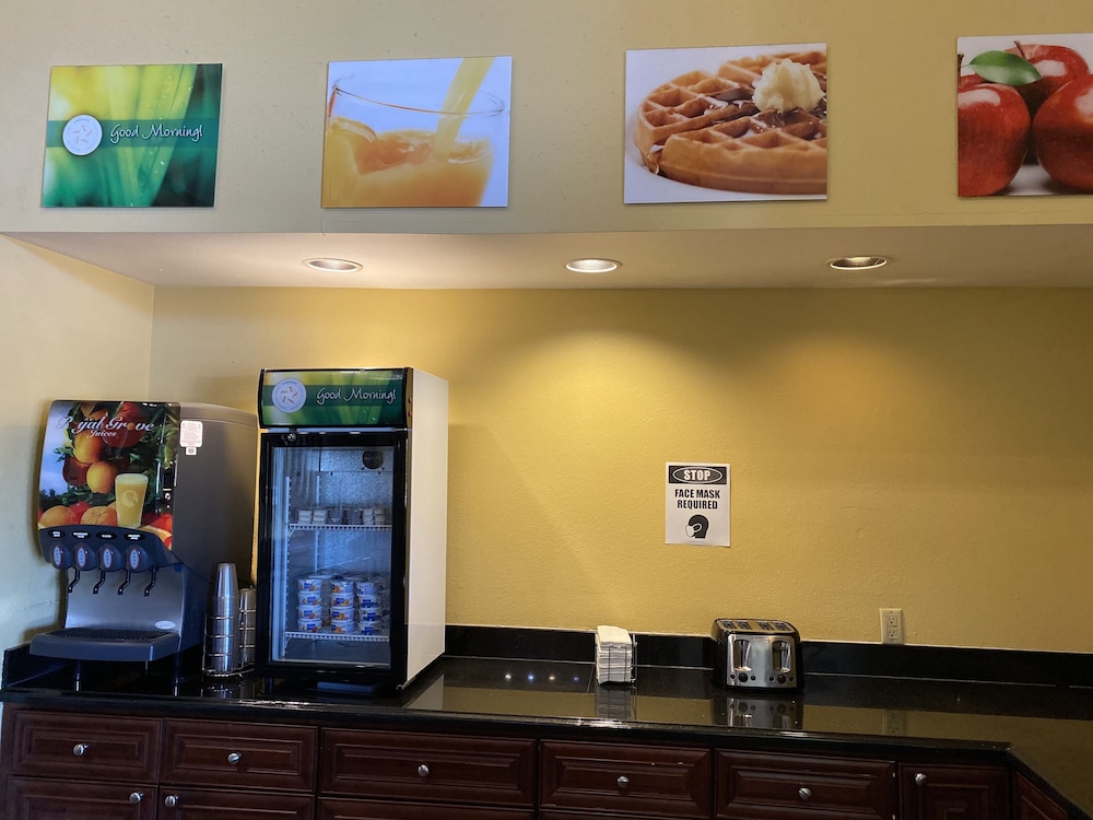 Quality Inn Bolingbrook I-55 26/47