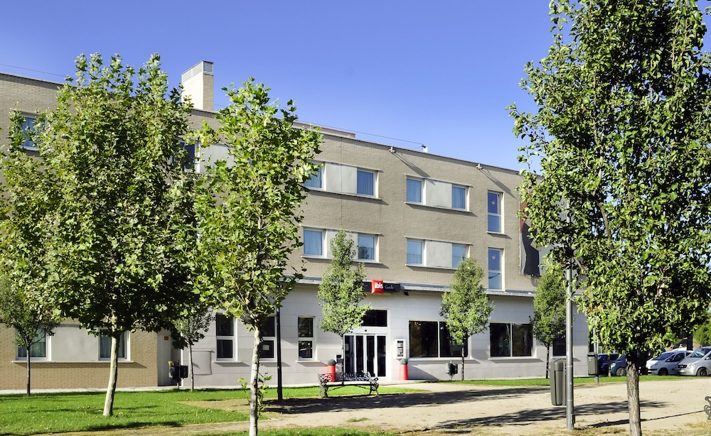 Ibis Madrid Getafe 79/84