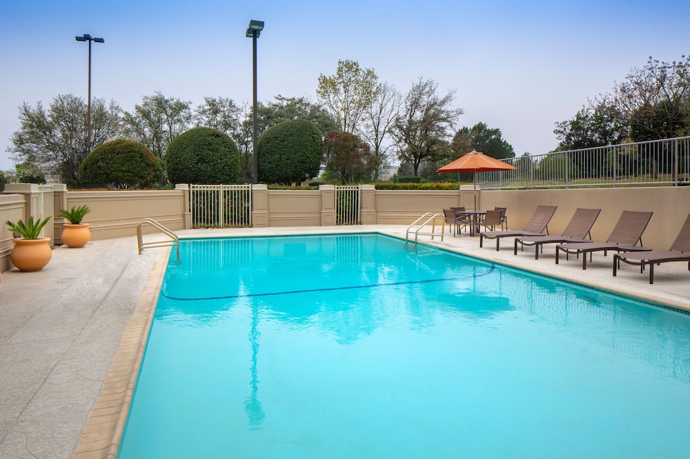 Hyatt Place Austin/Arboretum 36/69