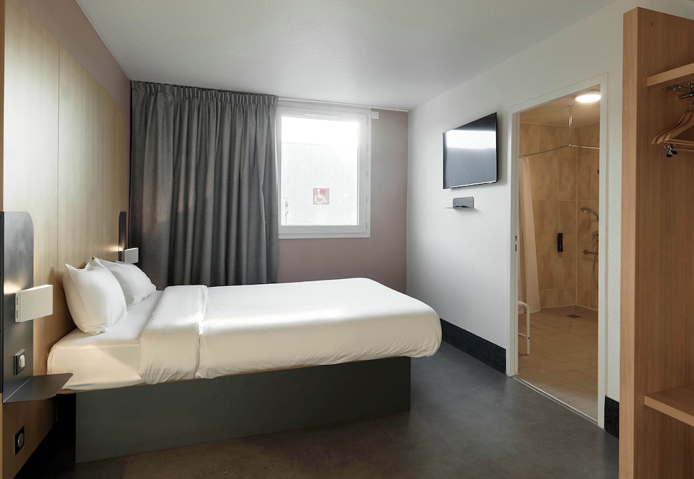 B&B Hotel Paris Nord Gonesse Parc des Expos 16/55
