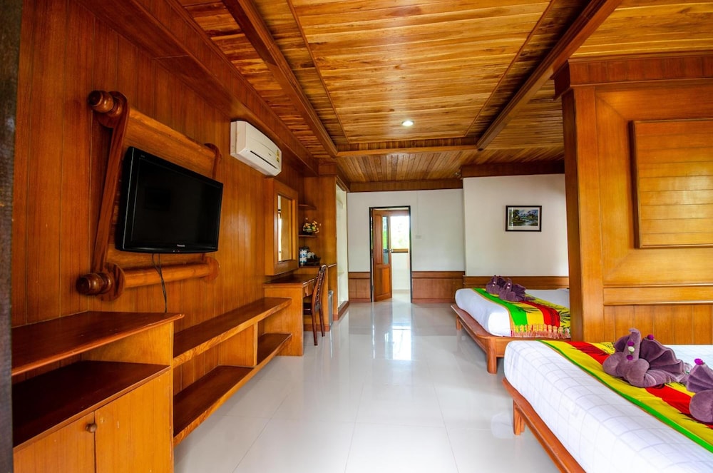 Khum Laanta Resort 51/66