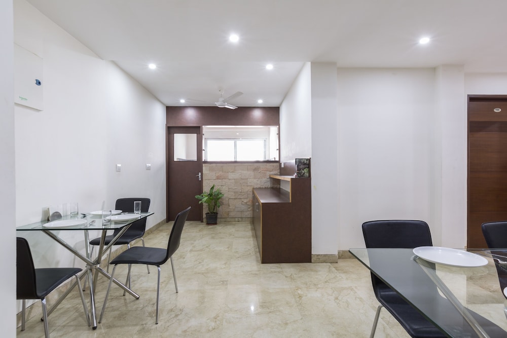 THE SANCTUM SUITES 29/43