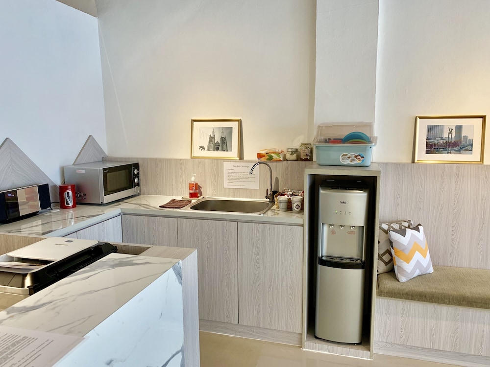 Stay Inn Hostel Jakarta 63/64