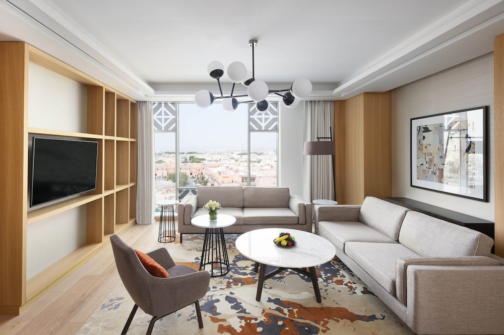 فندق كراون بلازا جدة السلام(Crowne Plaza Jeddah Al Salam) 31/64