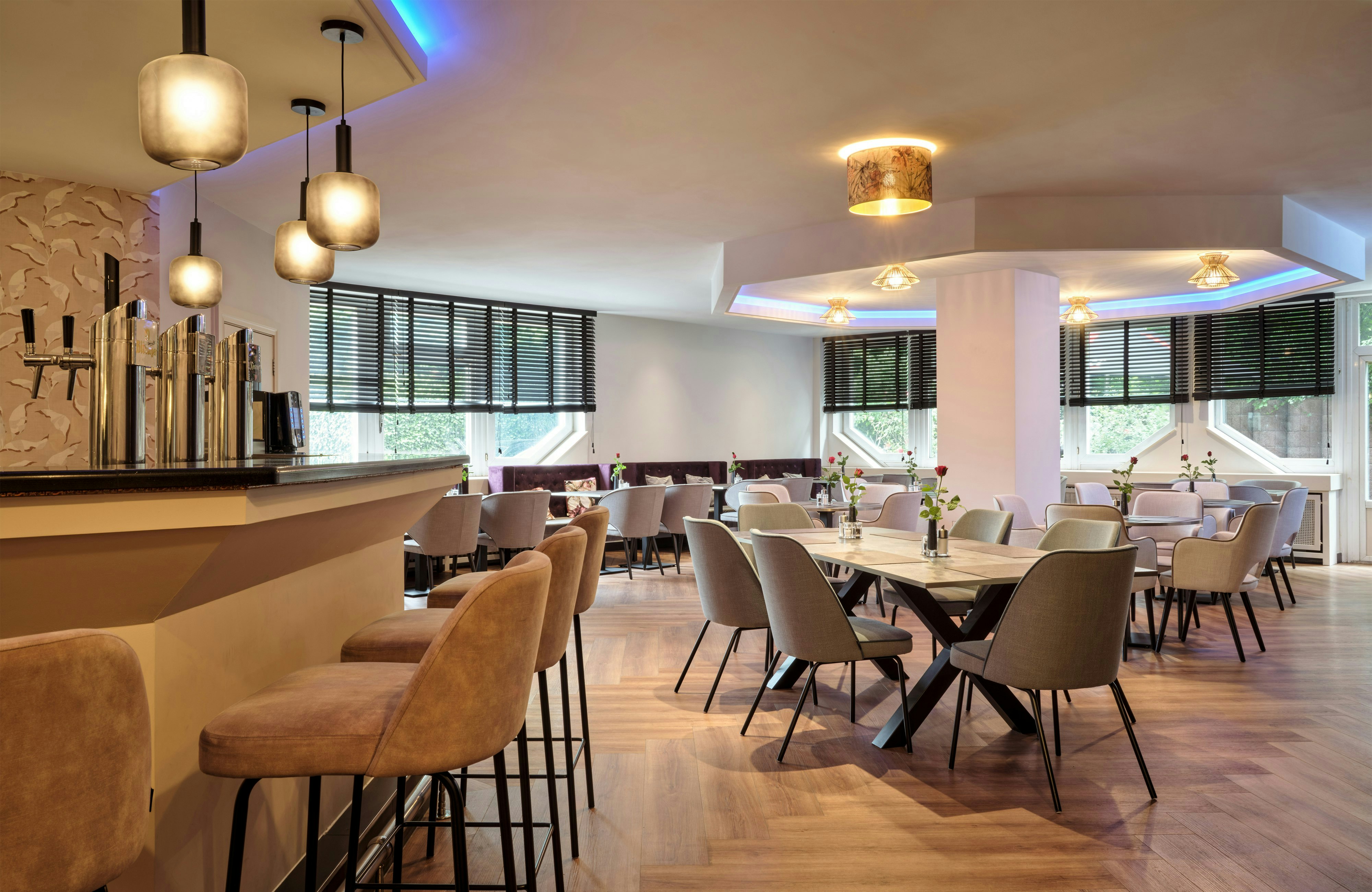 Leonardo Hotel Hamburg Elbbruken Ex Gresham Carat Hotel 18/30