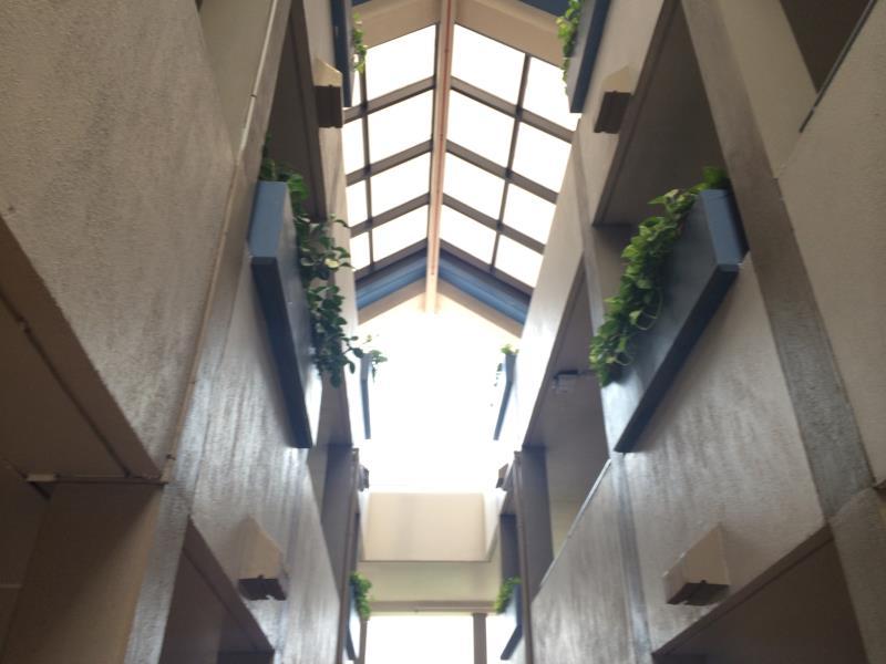 Guam Airport Hotel 12/33
