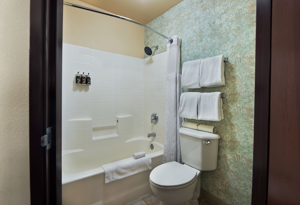 Oxford Suites Pendleton 11/54