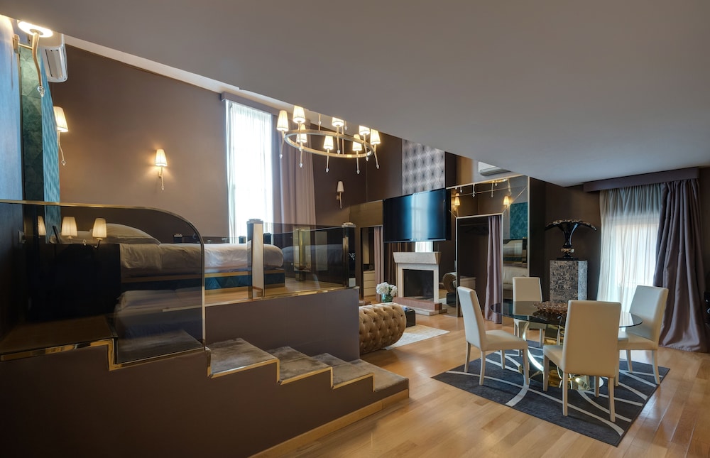 Penthouse Suite Rome 18/34