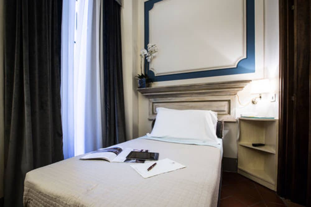 Hotel Burchianti 25/66