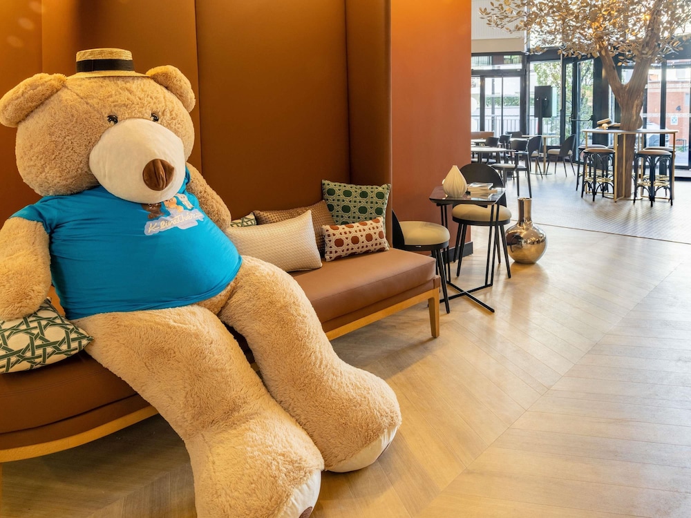 Novotel Paris Suresnes Longchamp 25/48