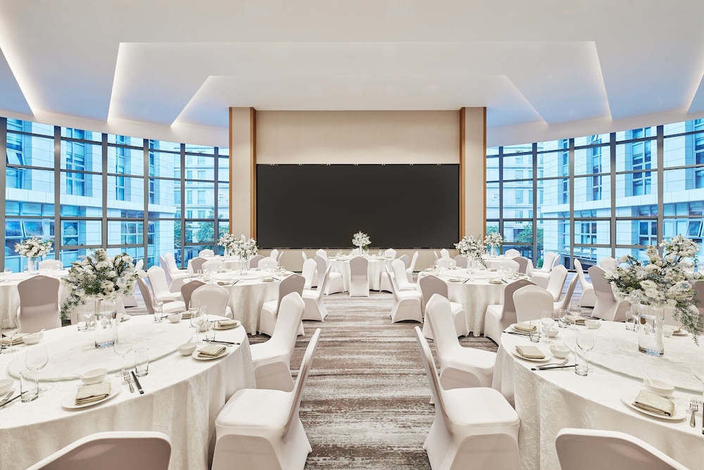 Fairfield by Marriott Guangzhou Konggang 68/74