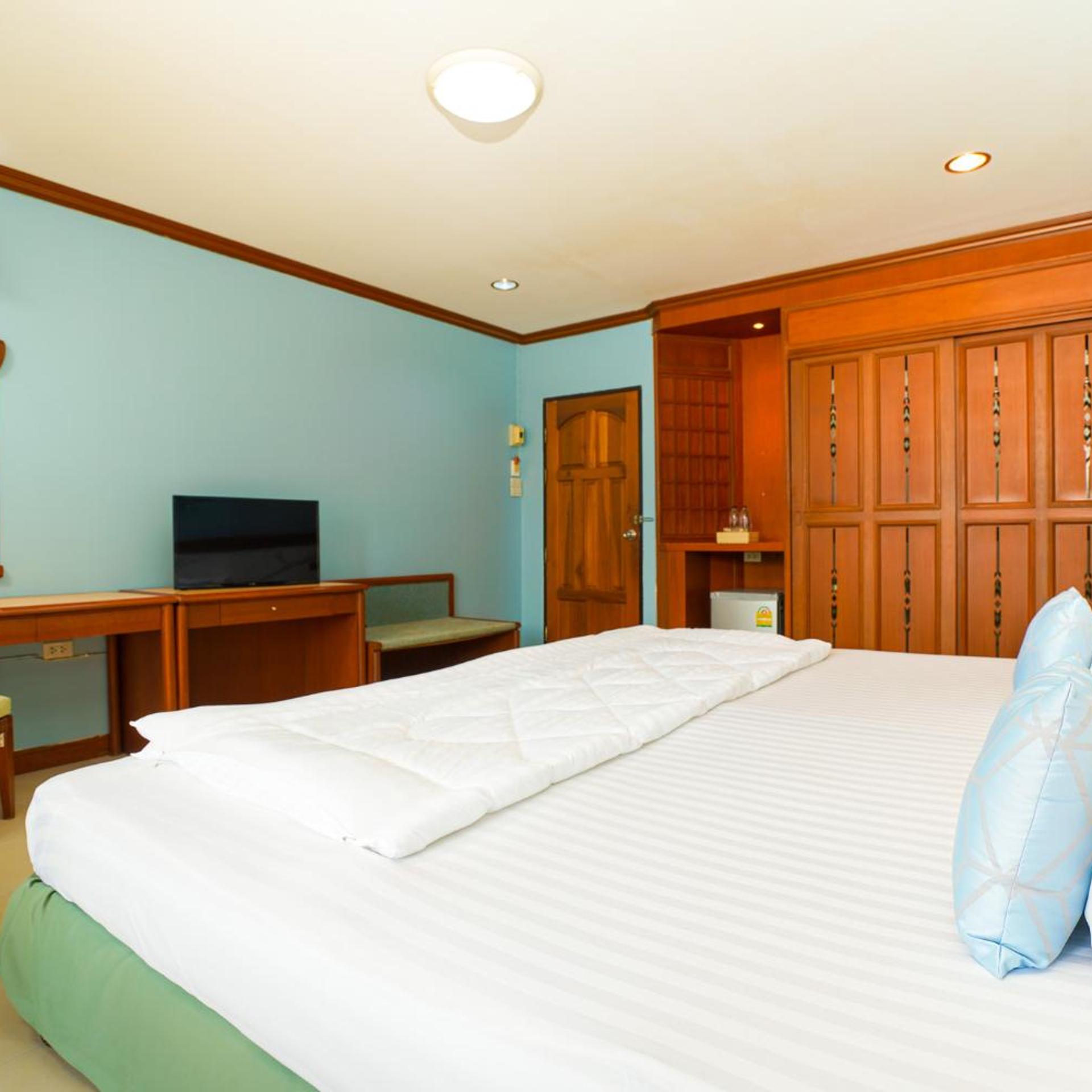 Mayfa Hotel 24/58