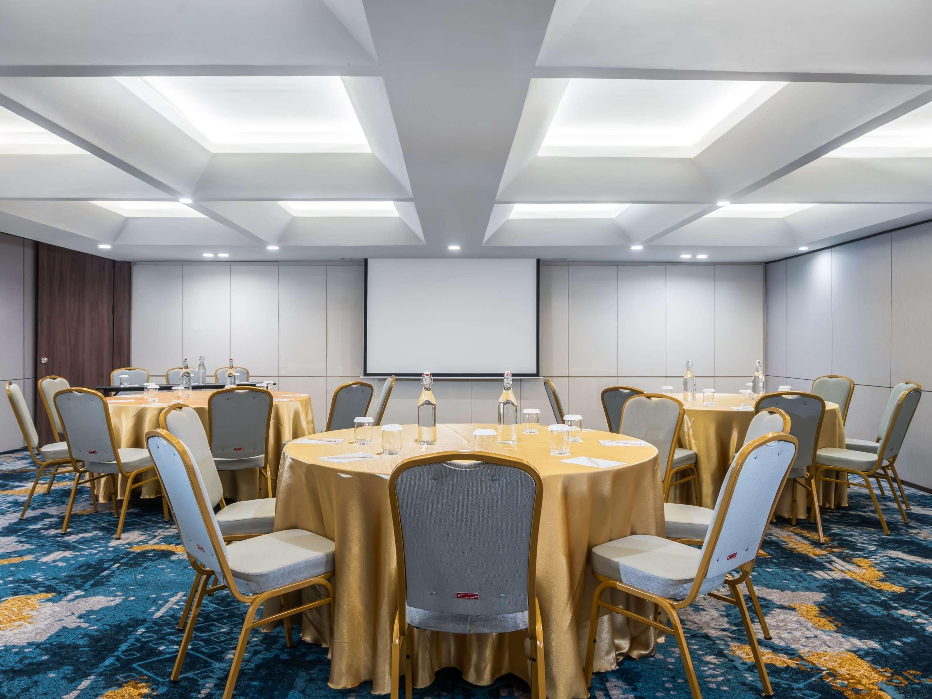 Novotel Pontianak Convention Centre 28/37