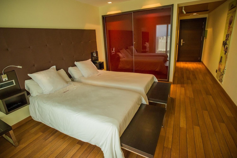 Eguren Ugarte Hotel 3/40