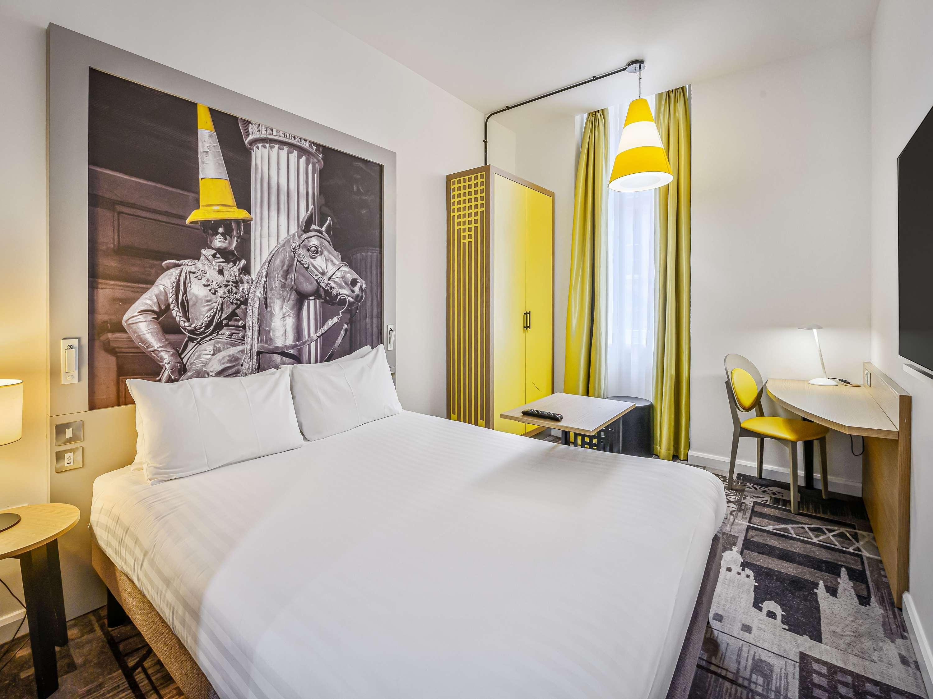 ROOM, DOUBLE BED, ACCESSIBLE