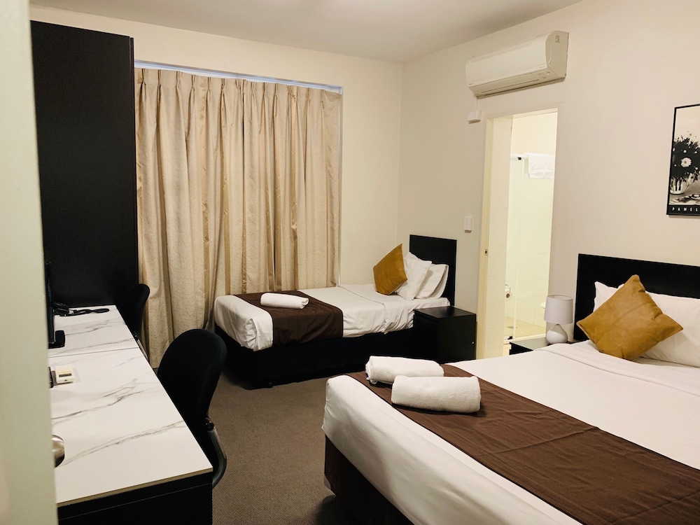 Greenwich Inn Sydney Hotel 22/48