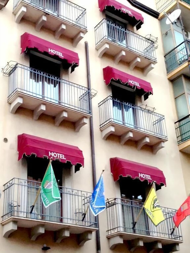 Gangi 5/57