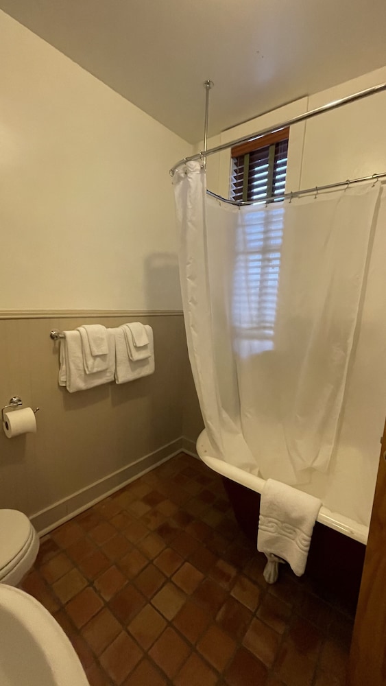 El Paradero Bed & Breakfast Inn 29/79