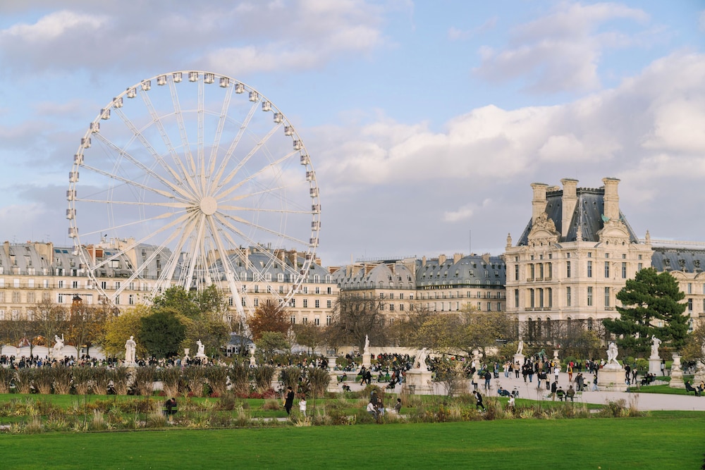 Atala Hotel Champs Elysees 46/50