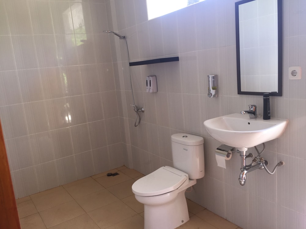 Nyuh Gading Home Stay Lembongan 53/59