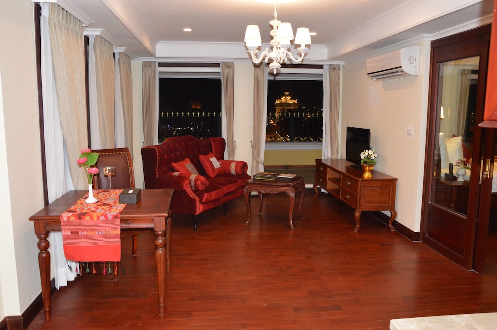 Phasouk Vien Chantra Hotel 35/45