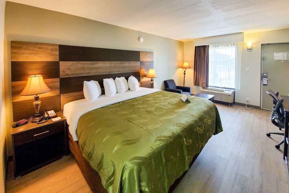 Quality Inn Panama City North 10/31