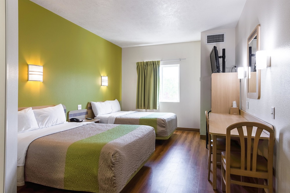 Motel6 Cedar City, UT 12/43