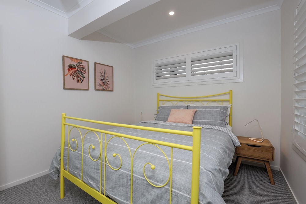 2 Bedrooms, Town House, 2 Queen Beds, Marina View