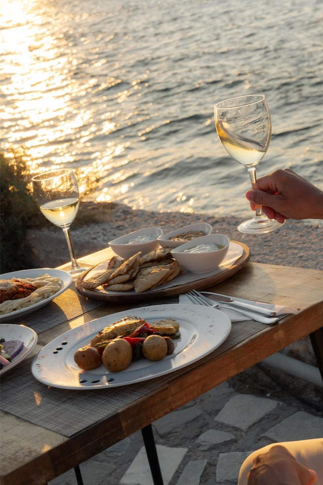 Pounda Resort Paros, a member of Radisson Individuals 42/57