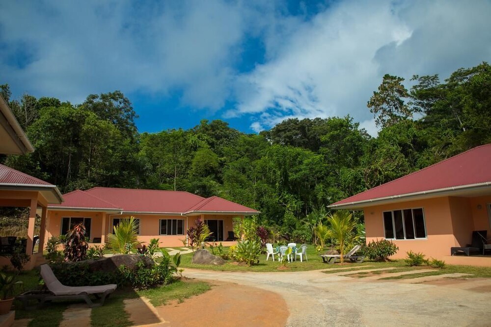Alha Villa 18/22