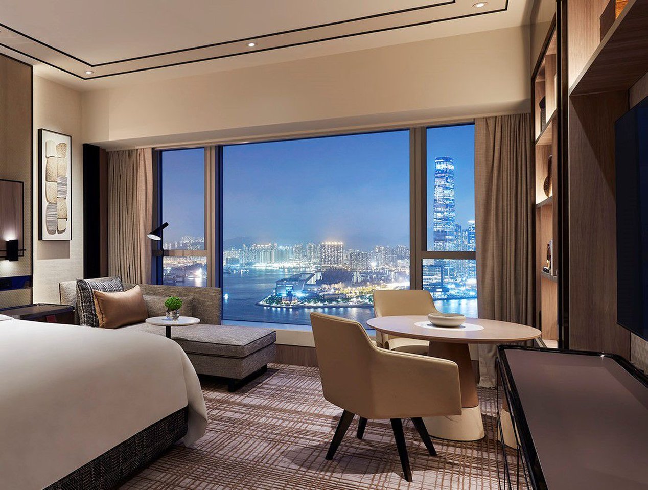 Four Seasons Hotel Hong Kong 26/76