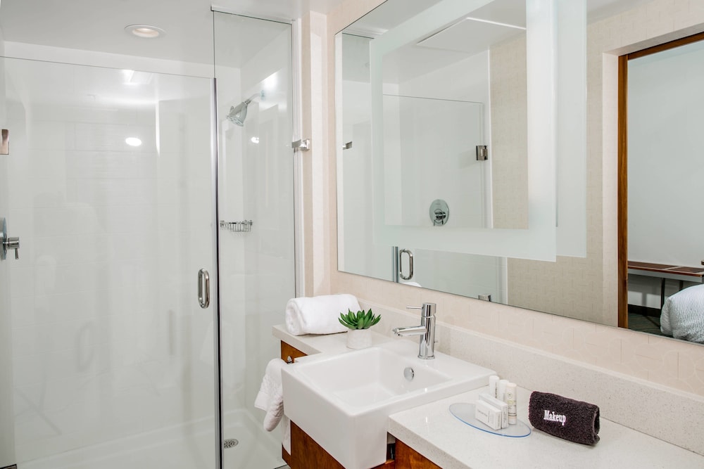 SpringHill Suites by Marriott Charleston Mount Pleasant 9/23