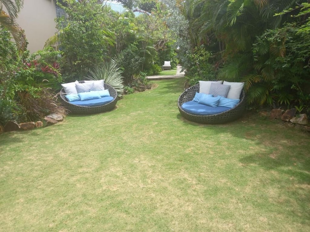 Harmony Suites 59/64
