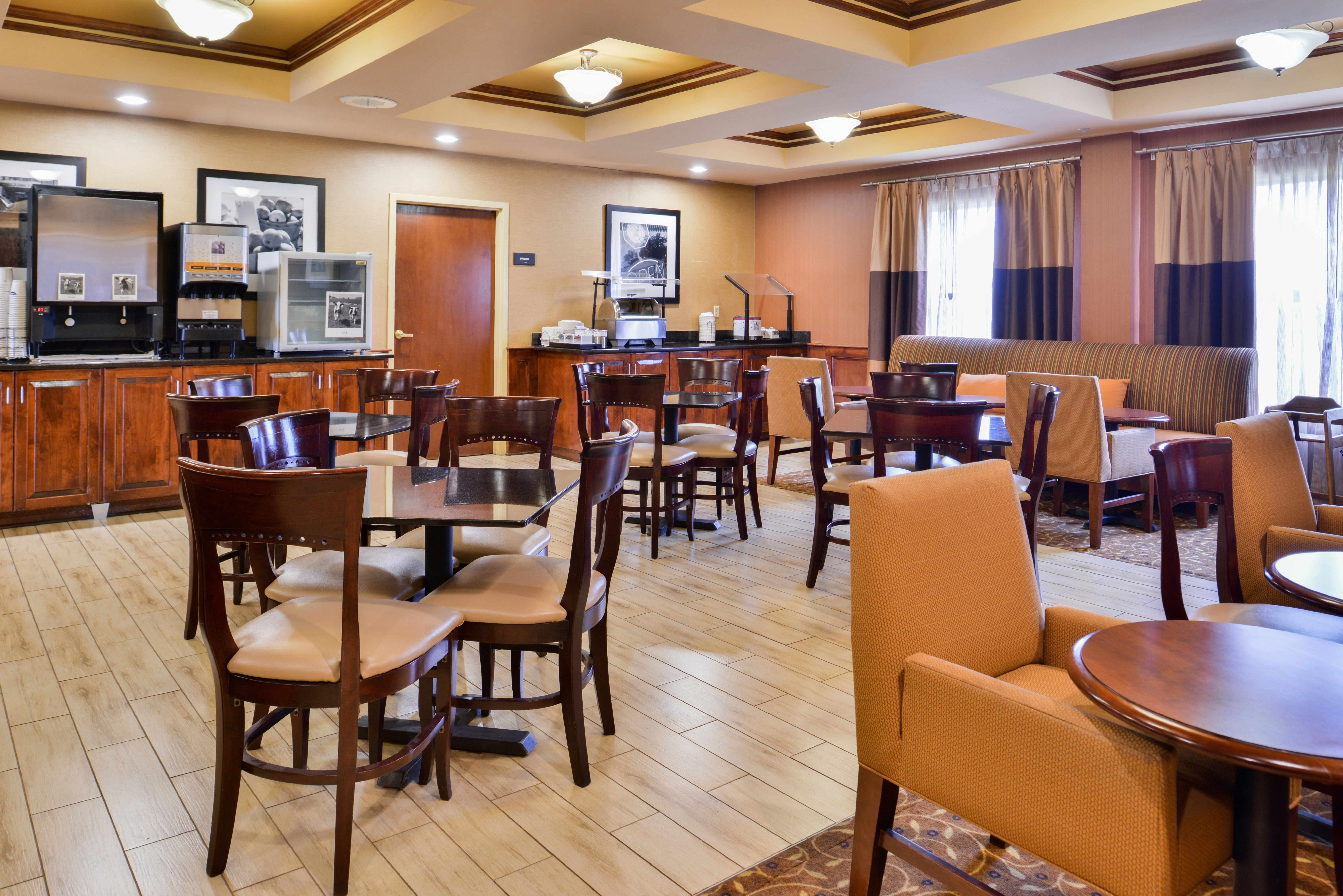Hampton Inn Greensboro-East 9/15