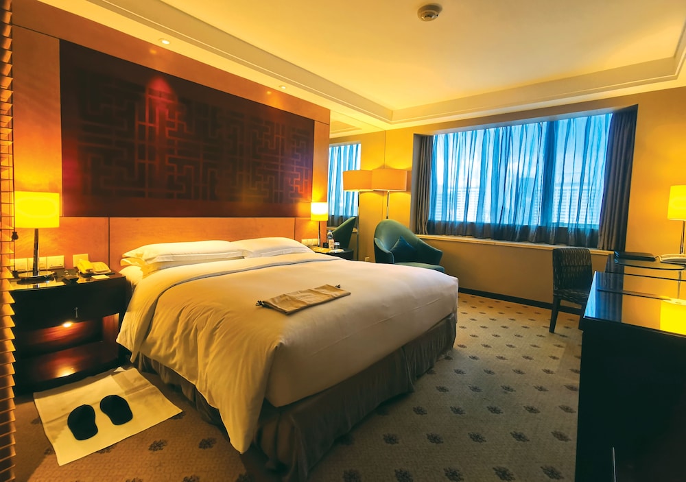 Radisson Collection Hyland Shanghai 38/78