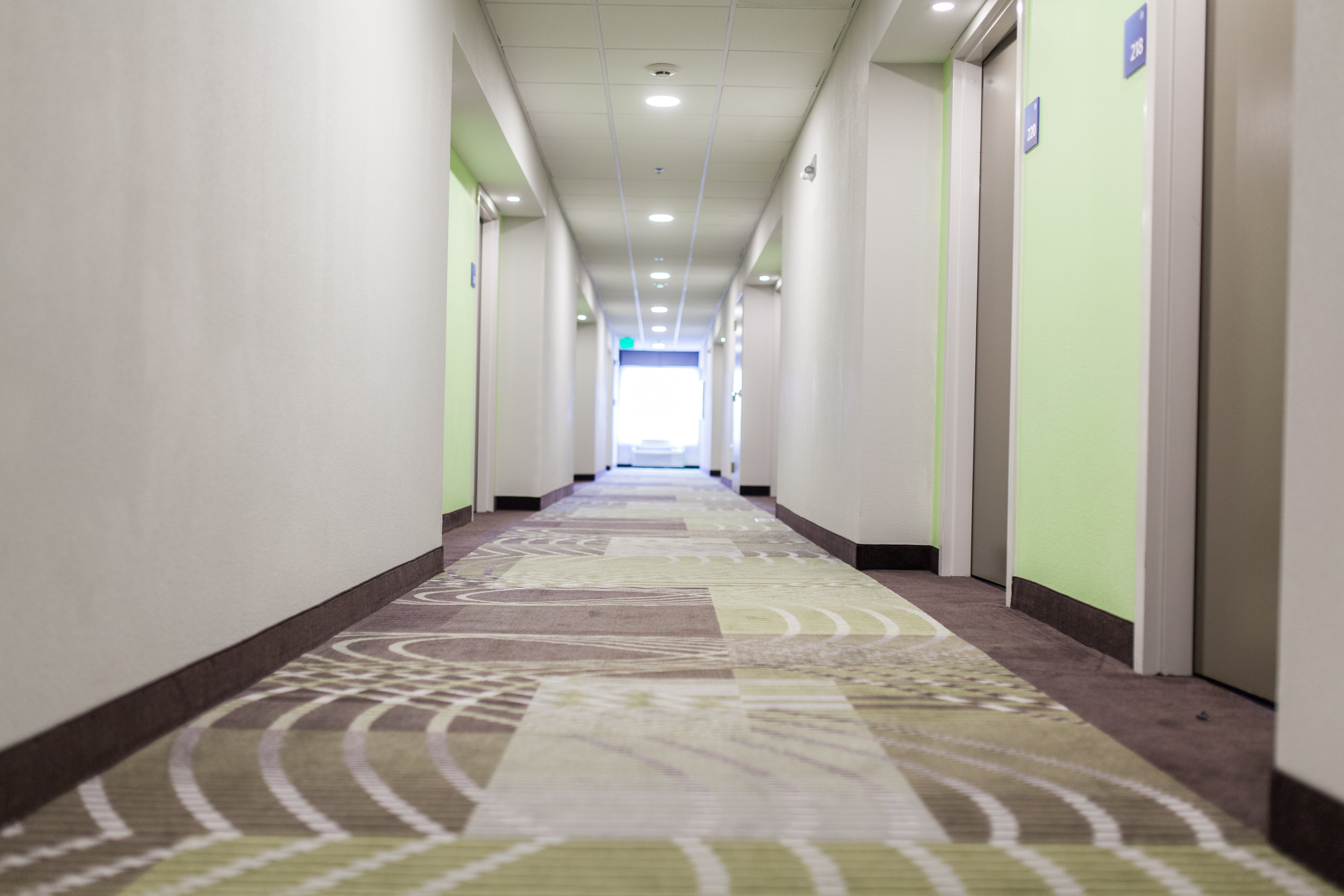 Holiday Inn Express Suites Sweetwater 44/44