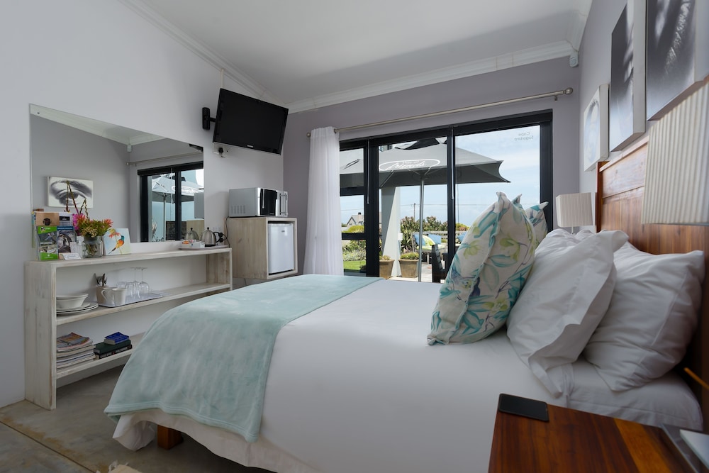 Stay at Friends (Guest house) 14/50