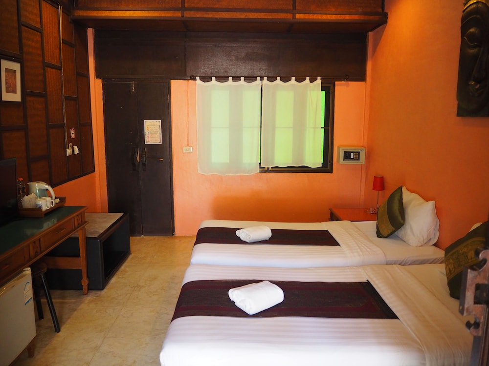 Baan Panwa Resort Spa 20/35