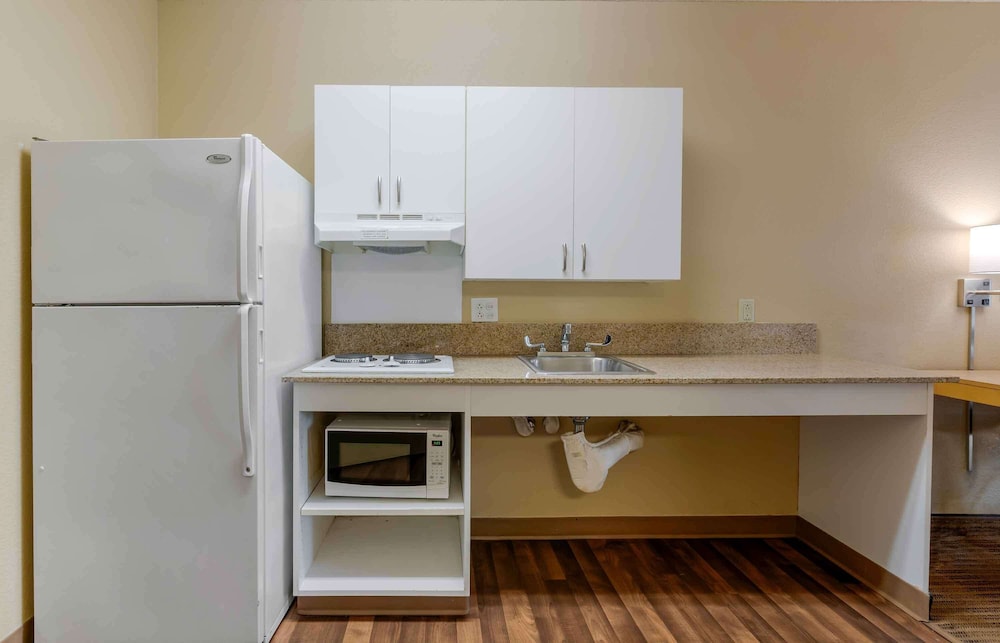 Extended Stay America Pleasant Hill - Buskirk Avenue 45/46