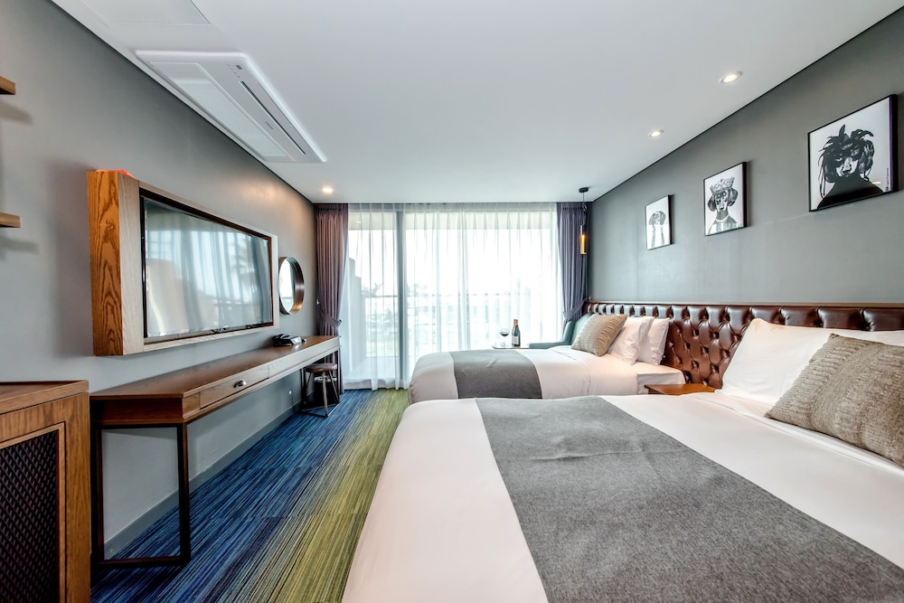 Marevo Beach Hotel 28/76