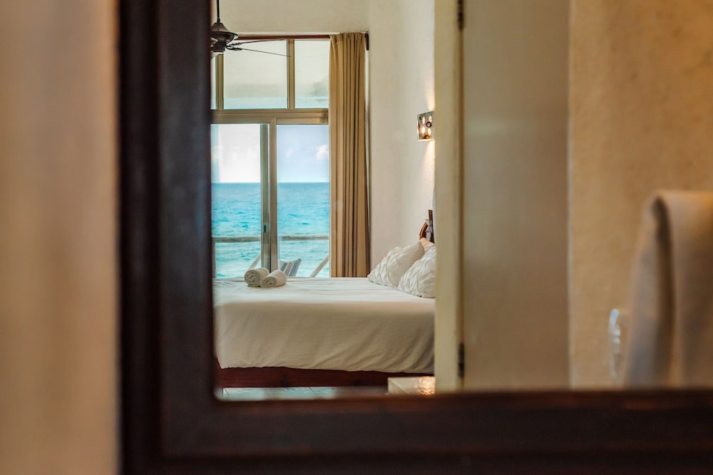 Ventanas al Mar 23/76