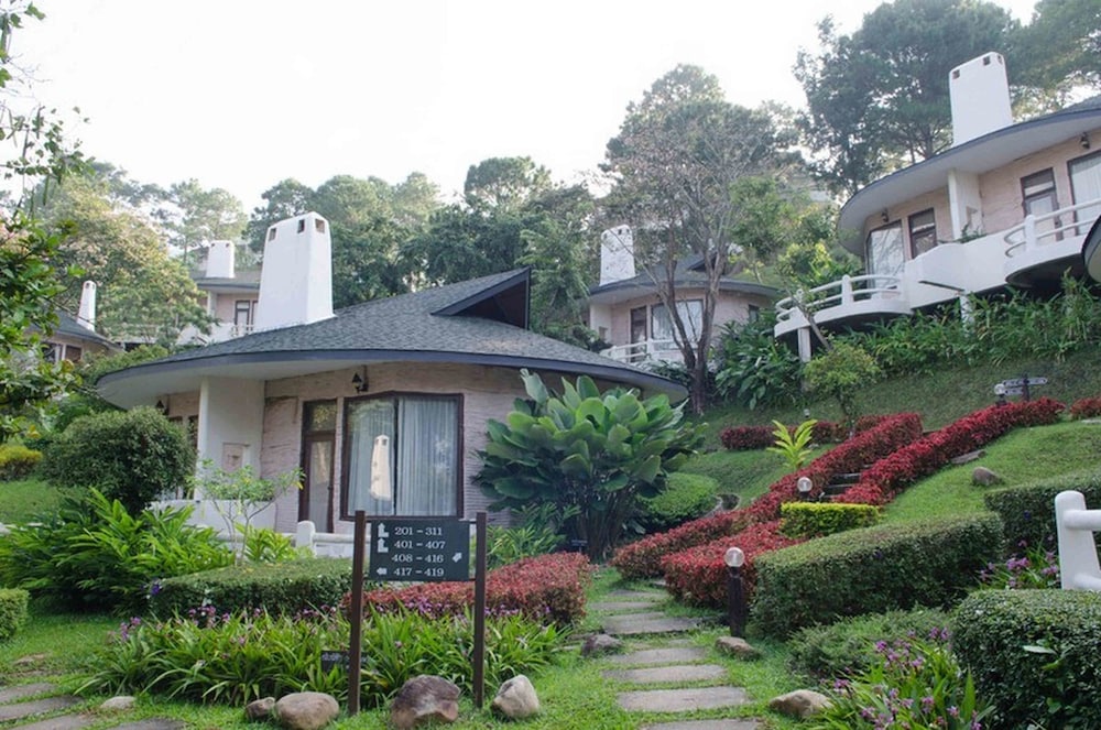 Imperial Phukaew Hill Resort 10/67