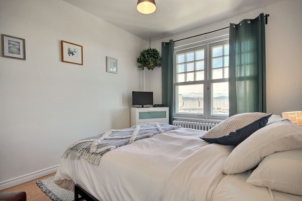 Hotel Manoir des Remparts 45/72