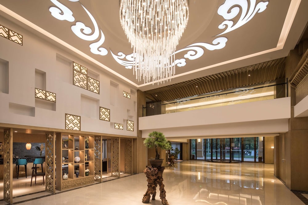 Ramada Zhenjiang City Center 6/15