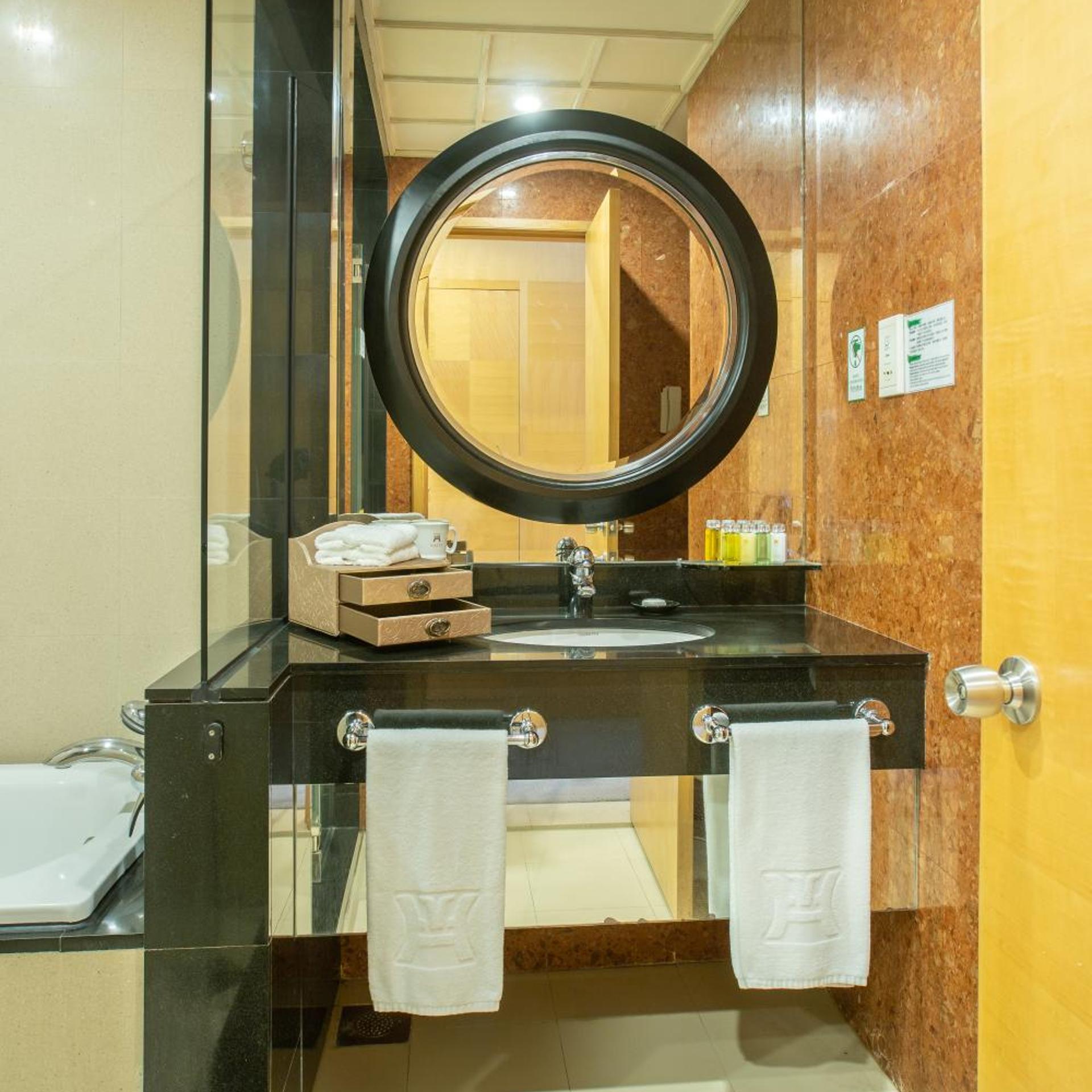 Shantou Junhua Haiyi Hotel 7/50