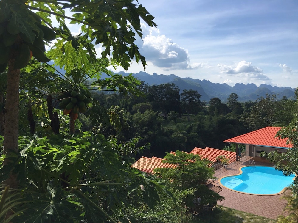 Star Hill Riverkwai Resort 58/85