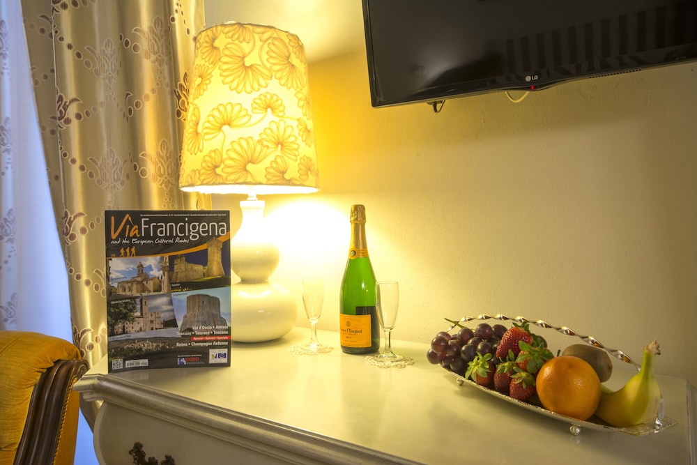 B&B Pantaneto Palazzo Bulgarini 24/42