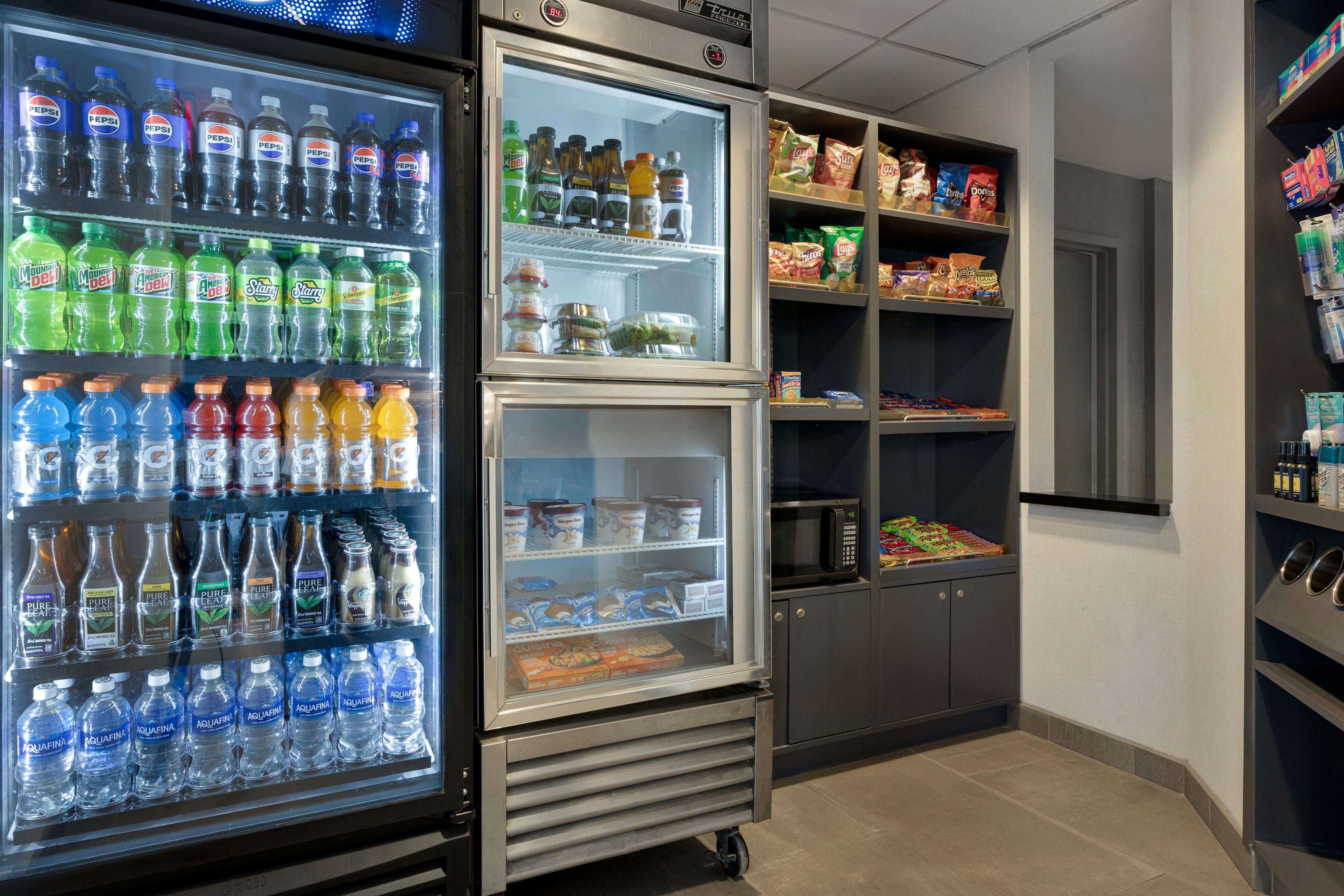 Courtyard By Marriott Republic Aprt Long Island Farmingdale 48/71