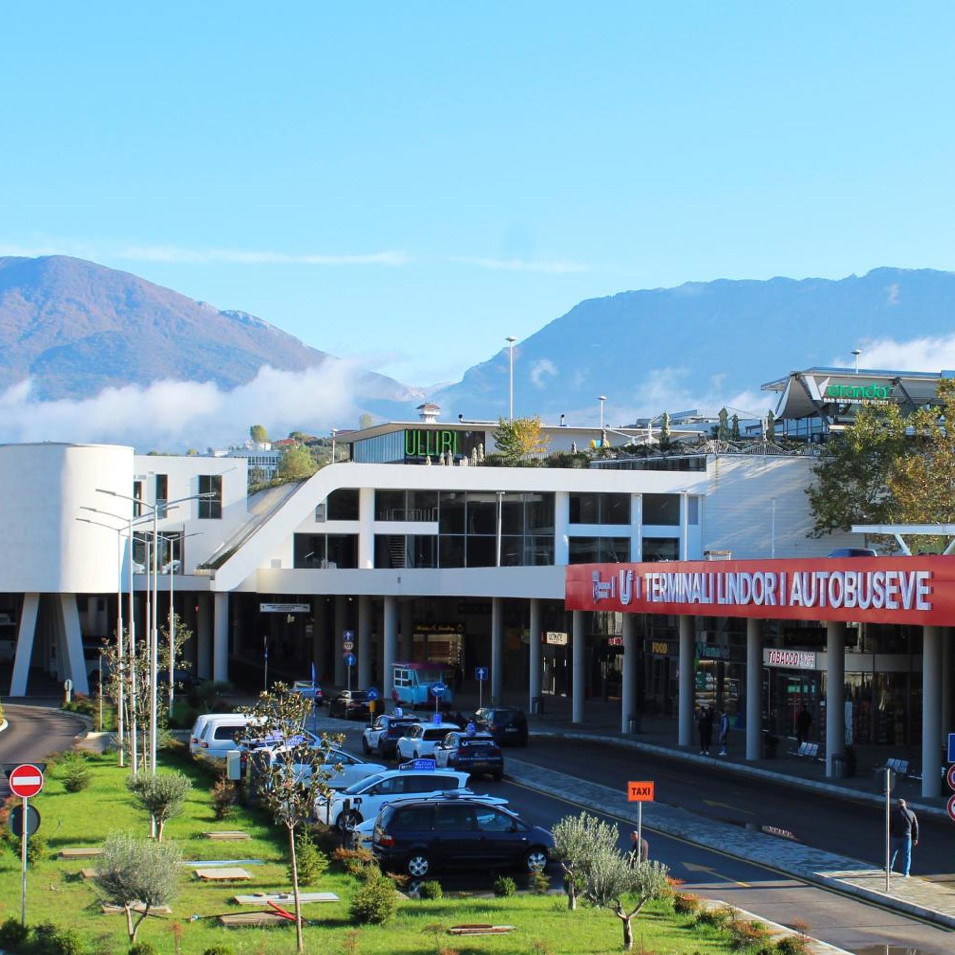 Metro Hotel Terminal in Farke